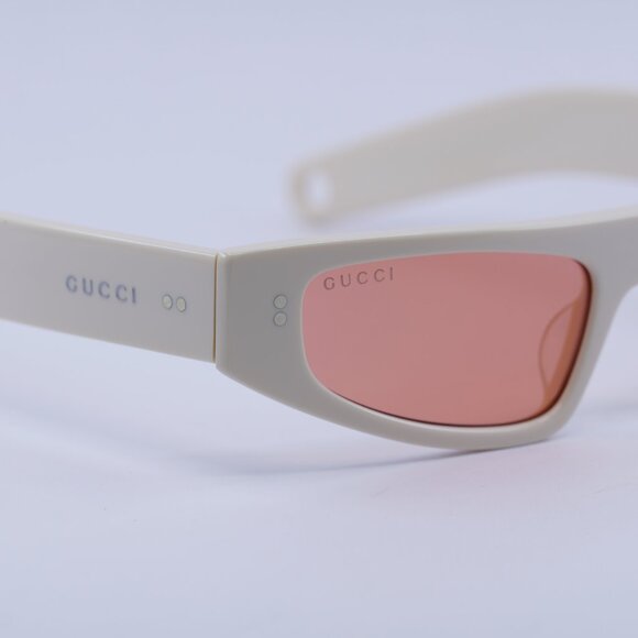Gucci GG1634S 007 Sunglasses Ivory With Black Cord Cat Eye Frame, Red Lenses